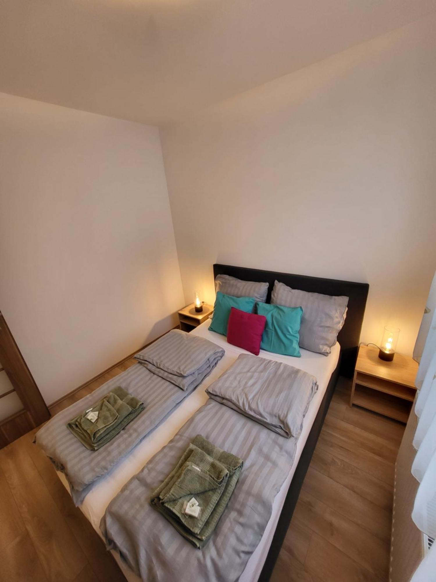 Triangol Apartman: Fuerdo, Belvaros, Egyetem Yanıkkale Dış mekan fotoğraf