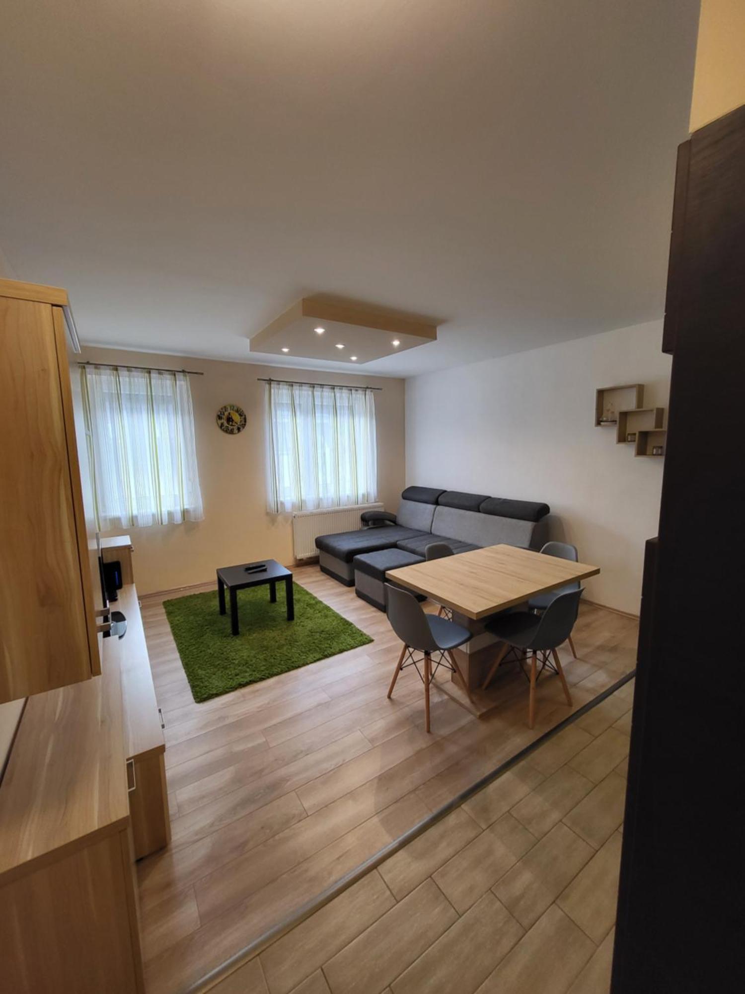 Triangol Apartman: Fuerdo, Belvaros, Egyetem Yanıkkale Dış mekan fotoğraf